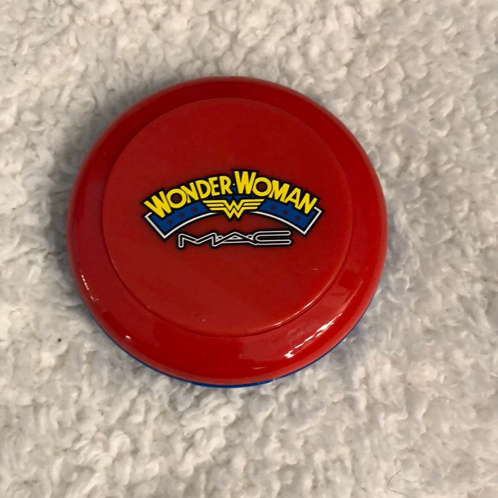 MAC Wonder Woman *Amazon Princess*